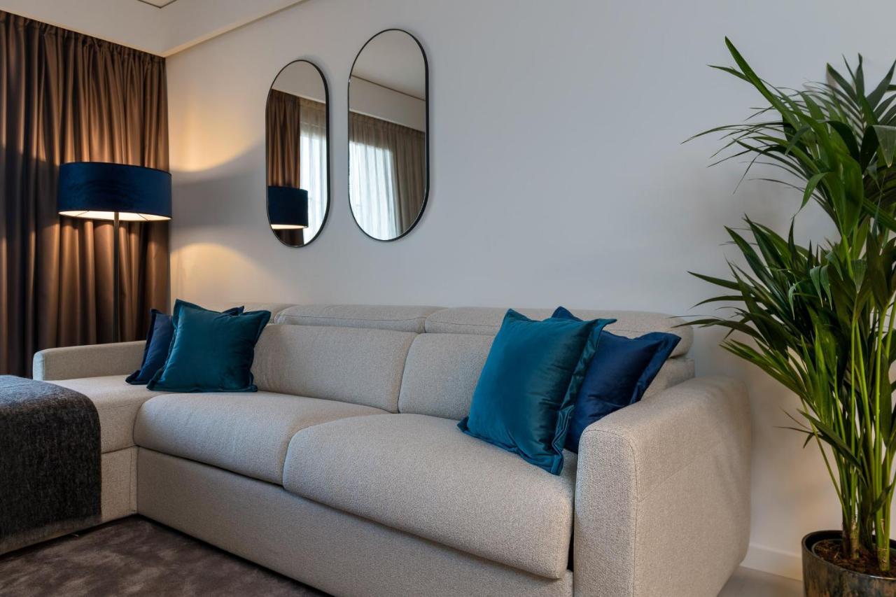 We Me Suite Hotel Riccione Dış mekan fotoğraf