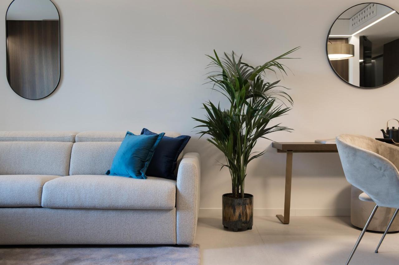 We Me Suite Hotel Riccione Dış mekan fotoğraf
