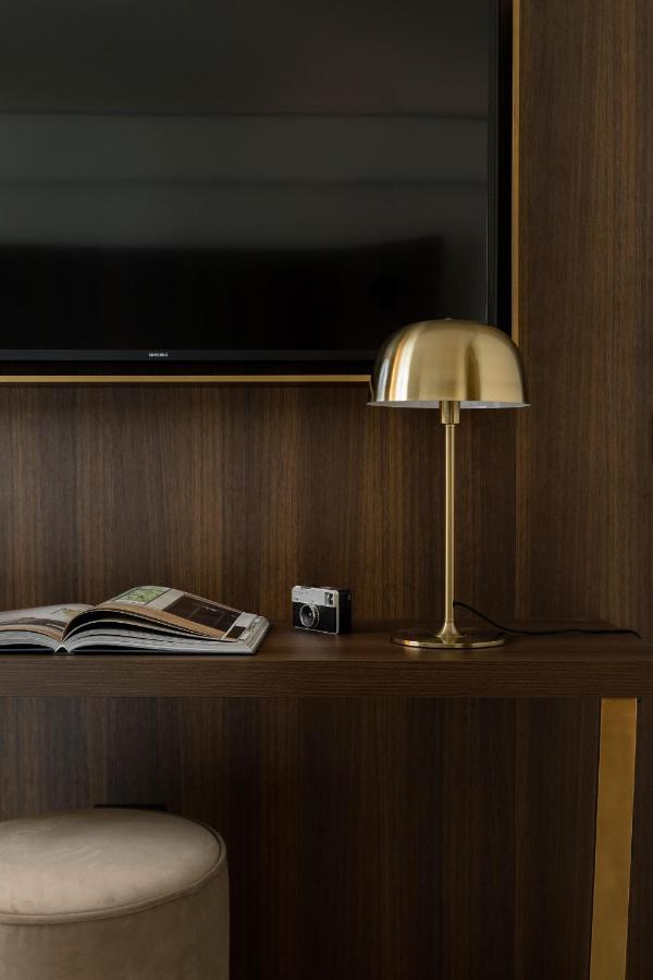 We Me Suite Hotel Riccione Dış mekan fotoğraf