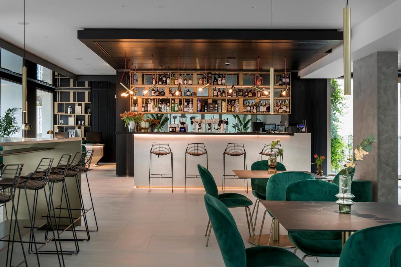 We Me Suite Hotel Riccione Dış mekan fotoğraf